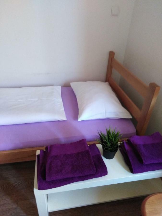 سوبوتيتْسا Guesthouse Night&Day المظهر الخارجي الصورة
