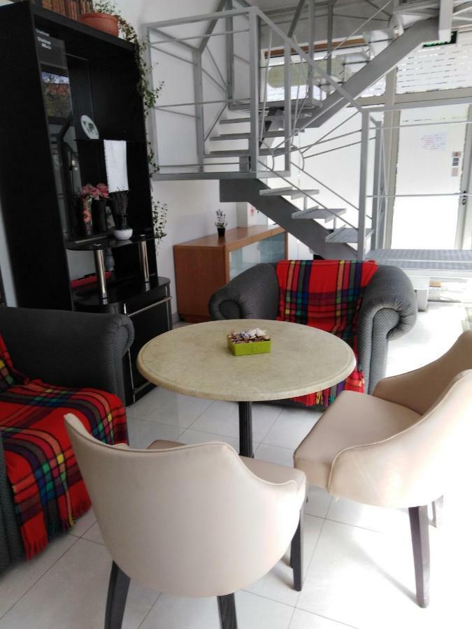 سوبوتيتْسا Guesthouse Night&Day المظهر الخارجي الصورة